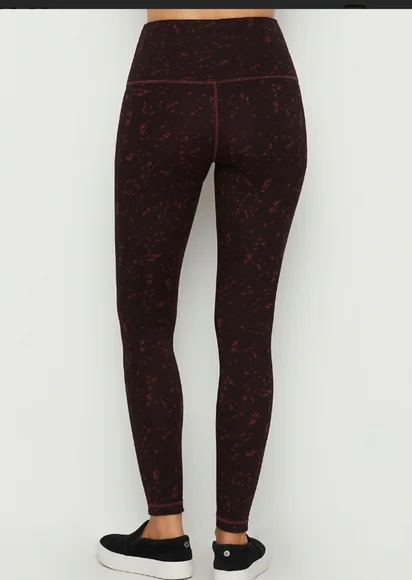 Lysse Reversible High Waist Leggings - Picture 10 of 10